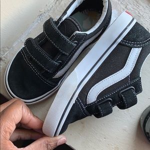 Black toddler vans